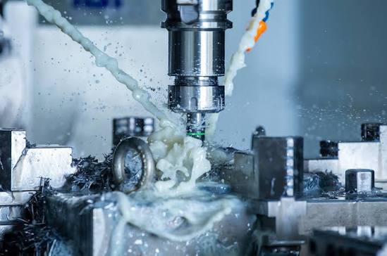 CNC freze ile soğutmalı metal işleme